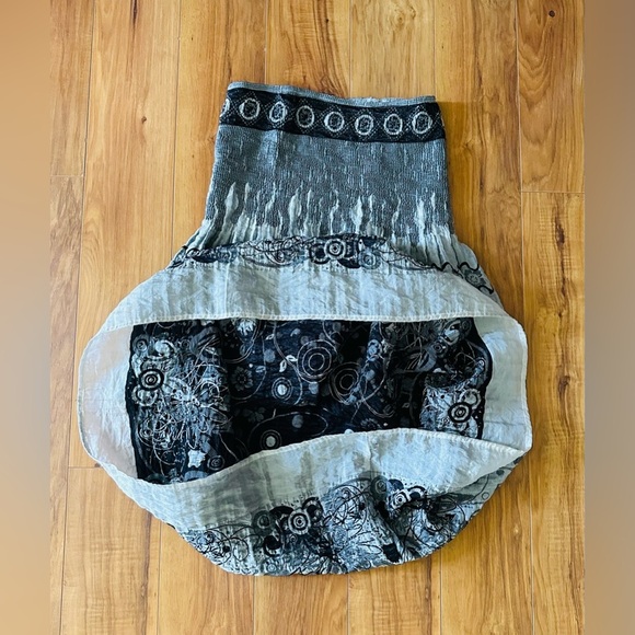 Bohemian Lapis Strapless Midi Dress or Skirt in Floral Gray and Black - Picture 10 of 14